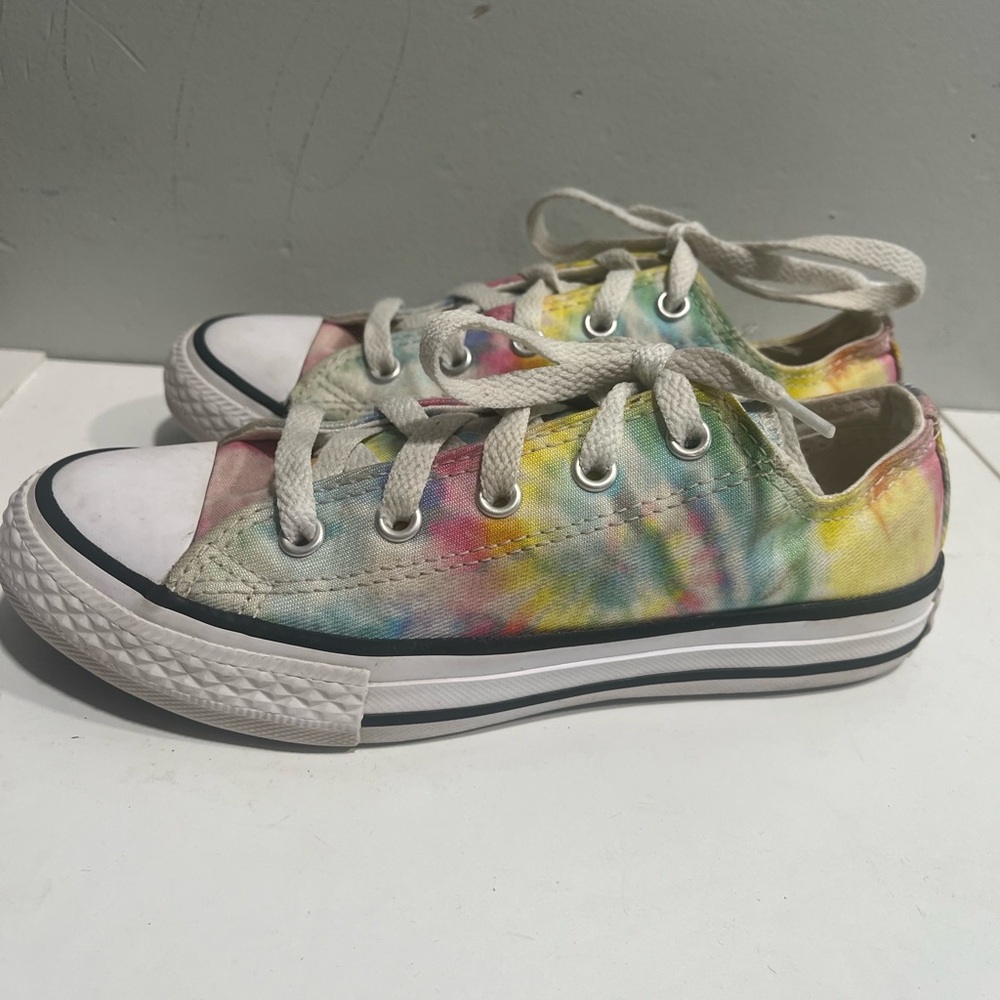 Girls Tie Dye Converse size 1 - Picture 4 of 8